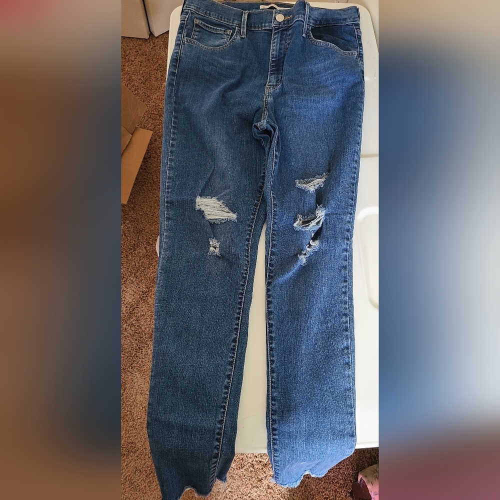 Levi's High Rise Super Skinny jeans size 31